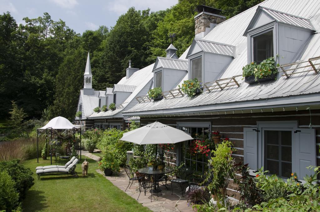 Le Petit Clocher Gite Touristique B & B Saint-Sauveur ภายนอก รูปภาพ