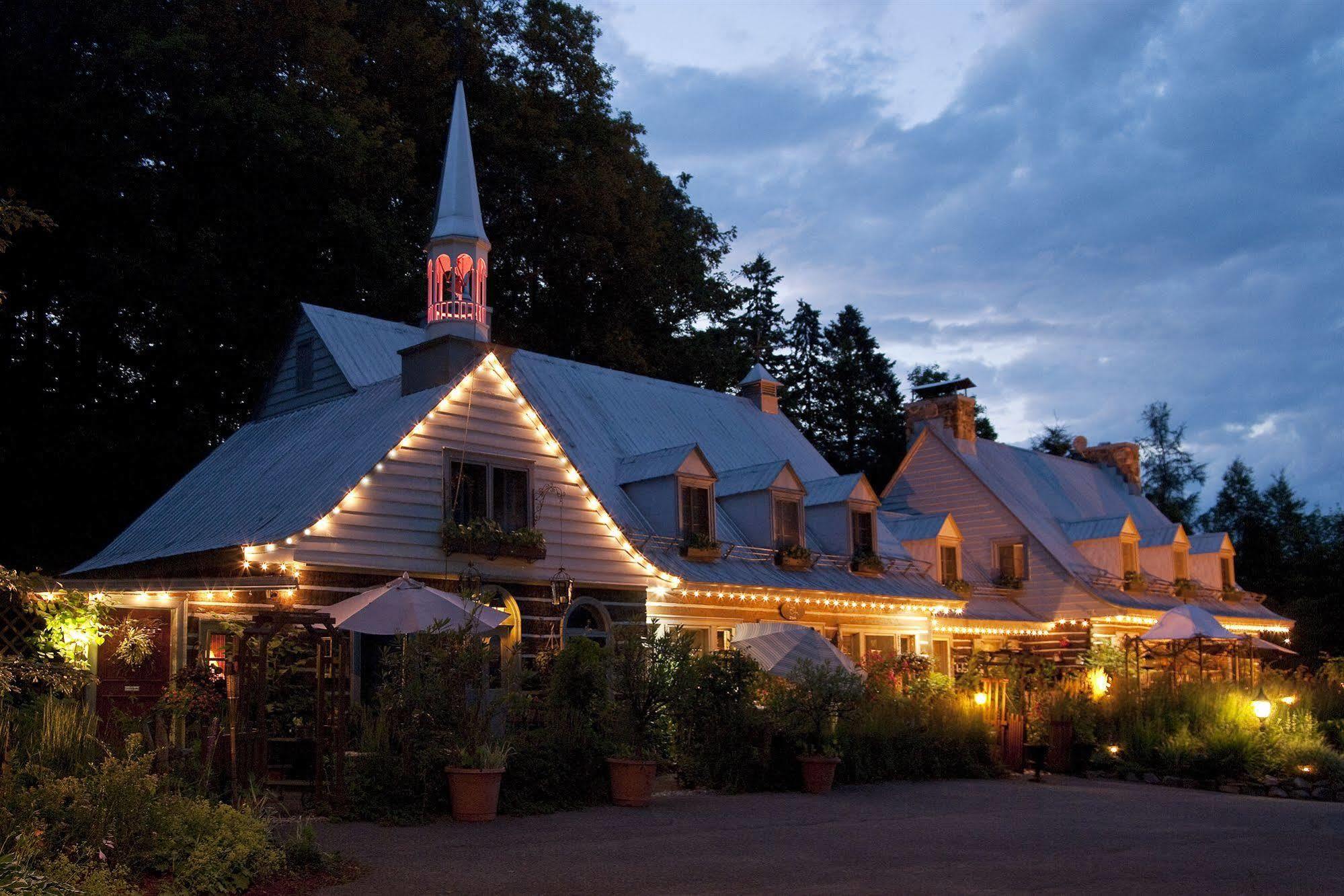 Le Petit Clocher Gite Touristique B & B Saint-Sauveur ภายนอก รูปภาพ